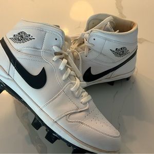 Nike Air Jordan Men’s Baseball Cleats